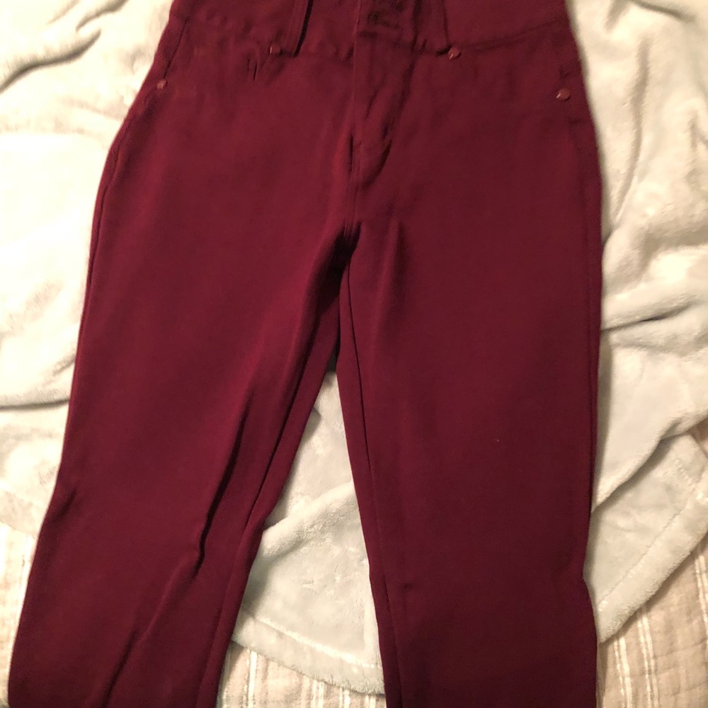 Maroon High waisted stretchy